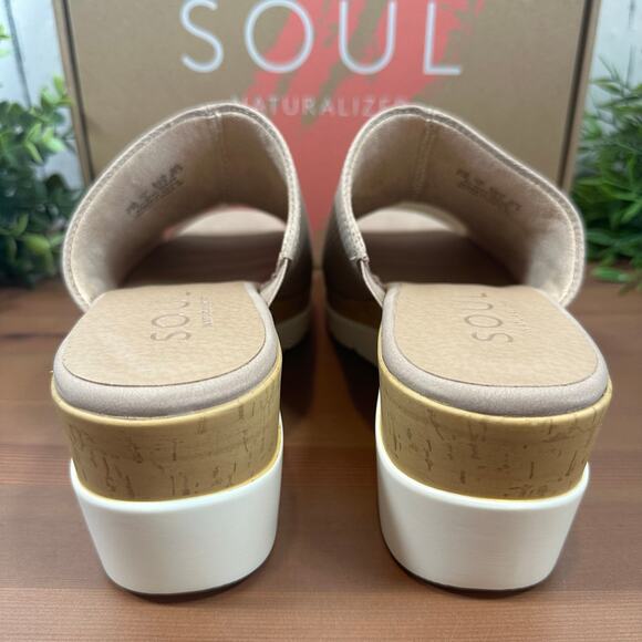 SOUL Naturalizer Beige Wedges, like new - Picture 5 of 8
